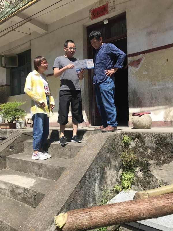 长安镇开展打击欺诈骗保宣传活动 (2).jpg